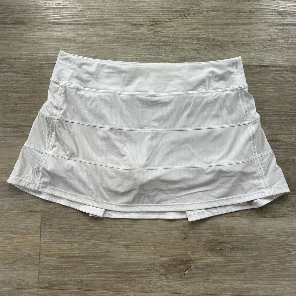 Lululemon Pace Rival Size 12 Tall White 4 Way Stretch 15" Lined Pleated Tennis
